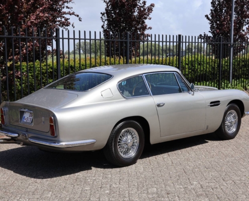 011img054aston martin db6 011img054aston Martin Db6