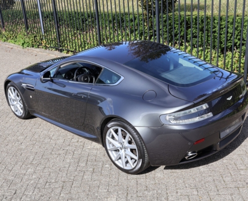 007aston Martin V8 Vantage (67)