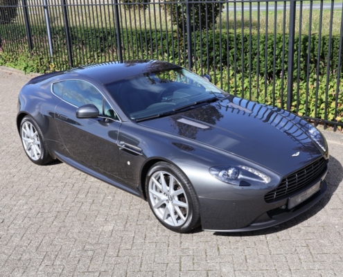 016aston Martin V8 Vantage (21)