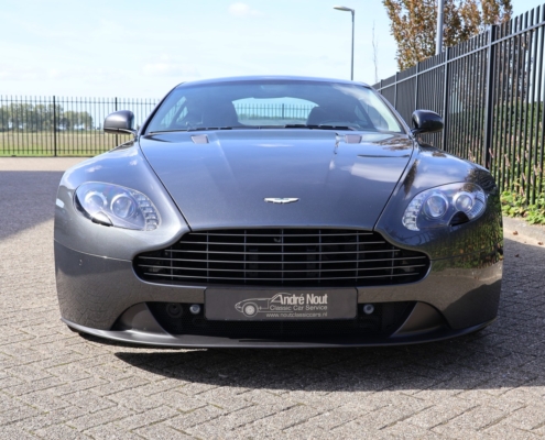 019aston Martin V8 Vantage (25)