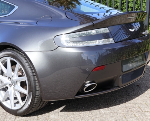 029aston Martin V8 Vantage (4)