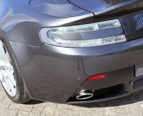 030aston Martin V8 Vantage (5)