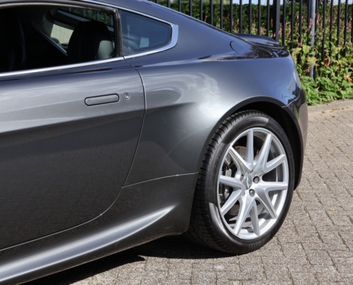 034aston Martin V8 Vantage (11)