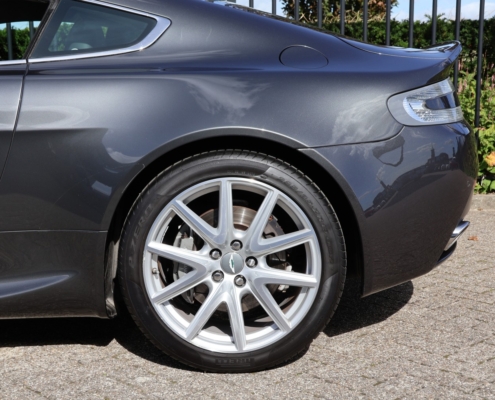 035aston Martin V8 Vantage (12)