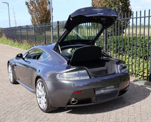 036aston Martin V8 Vantage (14)