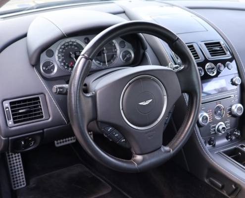 049aston Martin V8 Vantage (50)
