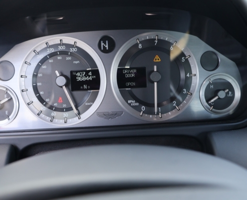 054aston Martin V8 Vantage (59)