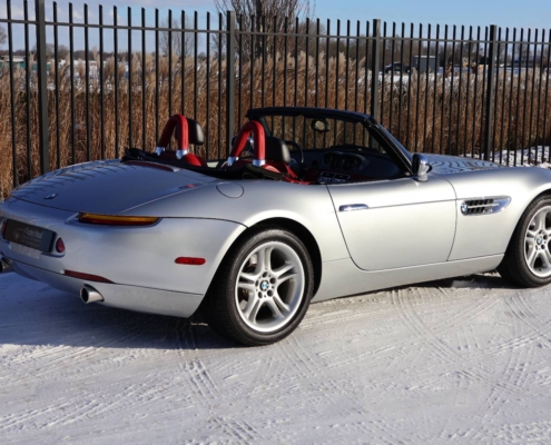 011img040bmw Z8