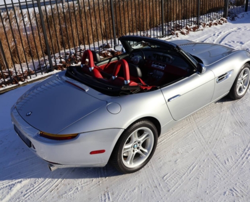012img041bmw Z8