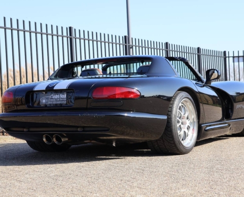 013img042dodge Viper Rt10