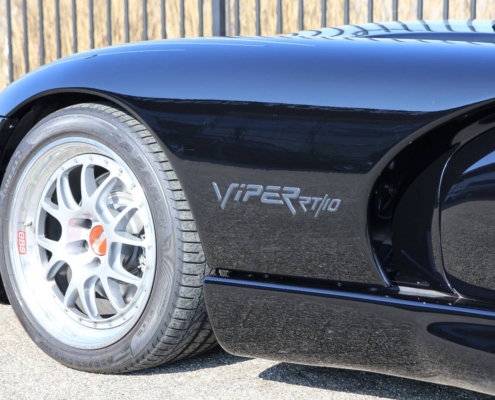 025img007dodge Viper Rt10
