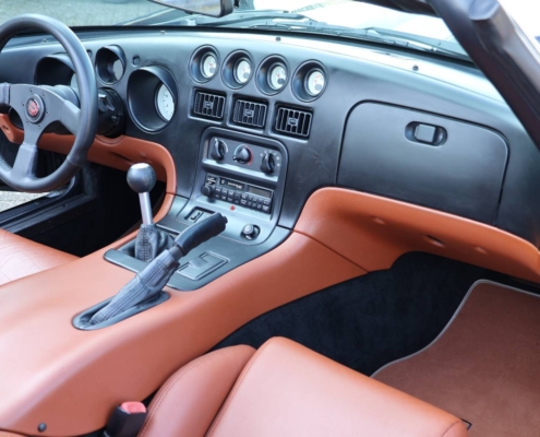 056img072dodge Viper Rt10