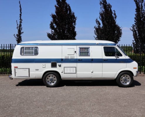 009img019dodge camper 009img019dodge Camper