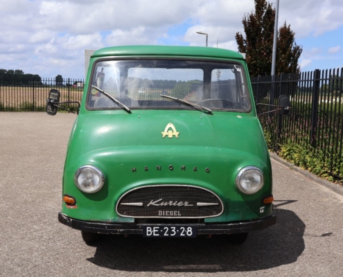 009img004hanomag Kurier