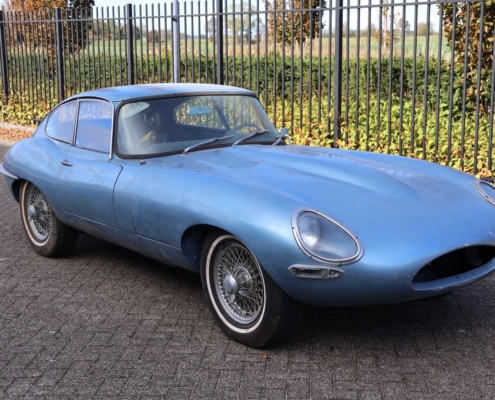 009img030jaguar E Type 4.2 Fhc