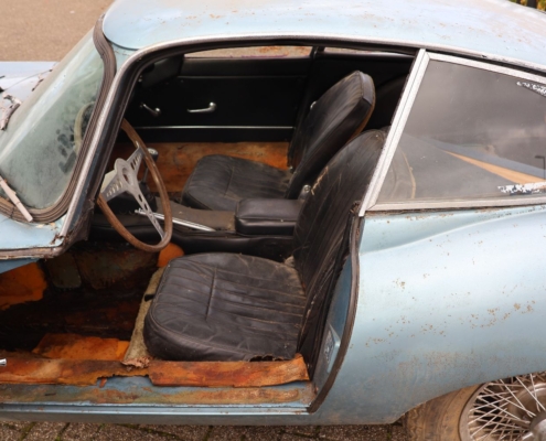 021img014jaguar E Type 4.2 Fhc