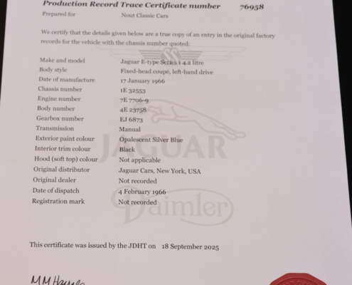 030img034jaguar E Type 4.2 Fhc