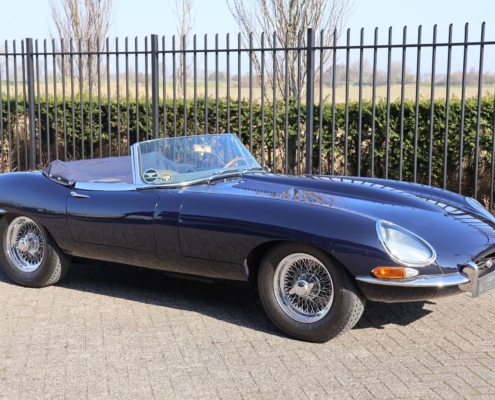015img047jaguar E Type 4.2 Ots