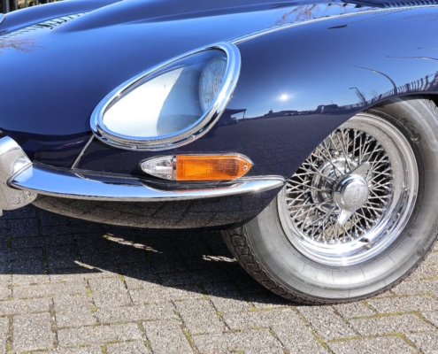 024img009jaguar E Type 4.2 Ots