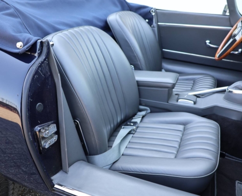 054img081jaguar E Type 4.2 Ots