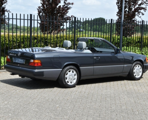 009img111mercedes 300 Ce 24 Ch124 Cabriolet