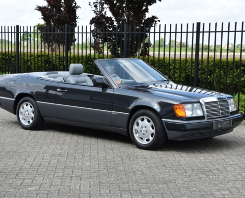 012img109mercedes 300 Ce 24 Ch124 Cabriolet