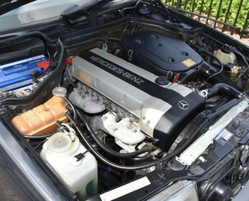 037img103mercedes 300 Ce 24 Ch124 Cabriolet