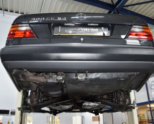 053img010mercedes 300 Ce 24 Ch124 Cabriolet