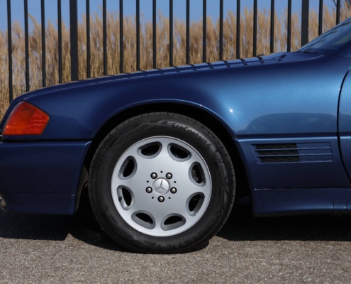 024img015mercedes 500sl