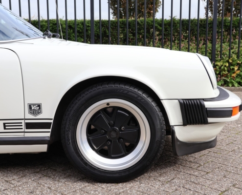 027porsche 911 Targa Wit (56)