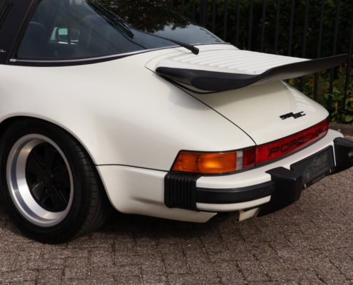 028porsche 911 Targa Wit (12)