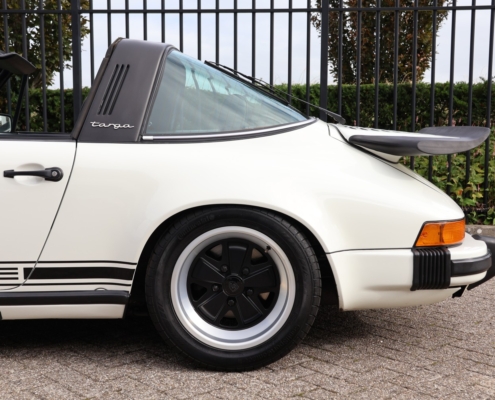 033porsche 911 Targa Wit (17)