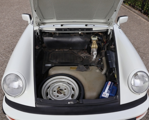 036porsche 911 Targa Wit (64)