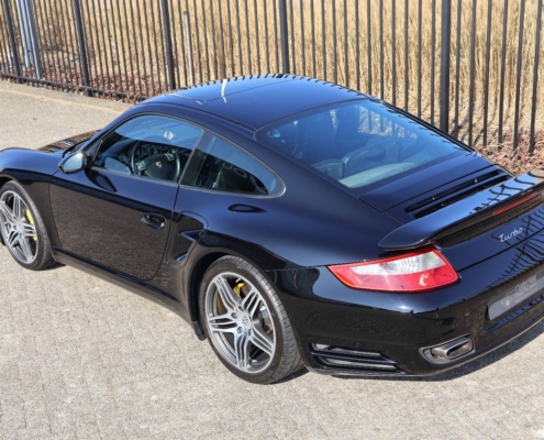 007img008porsche 911 Turbo 997
