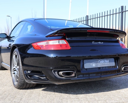 008img009porsche 911 Turbo 997
