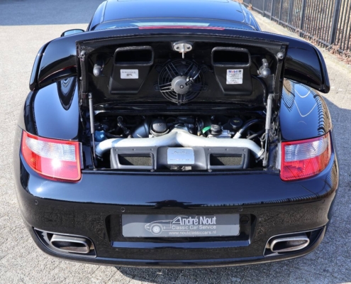 037img025porsche 911 Turbo 997