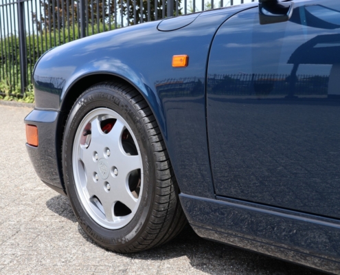 025Porsche 964 Carrera 4 coupé (19) 025porsche 964 Carrera 4 Coupé (19)