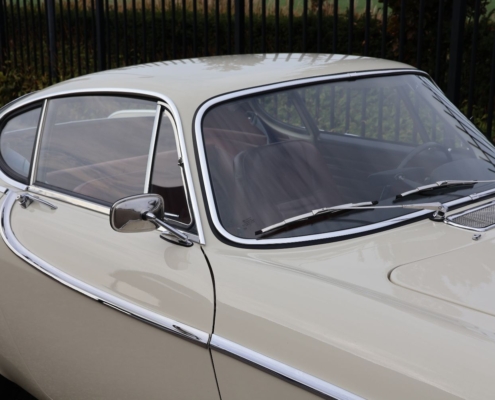 029img060volvo P1800