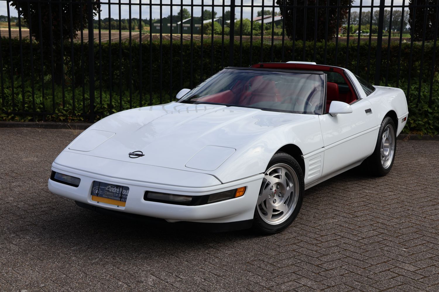 001img008chevrolet Corvette Zr1