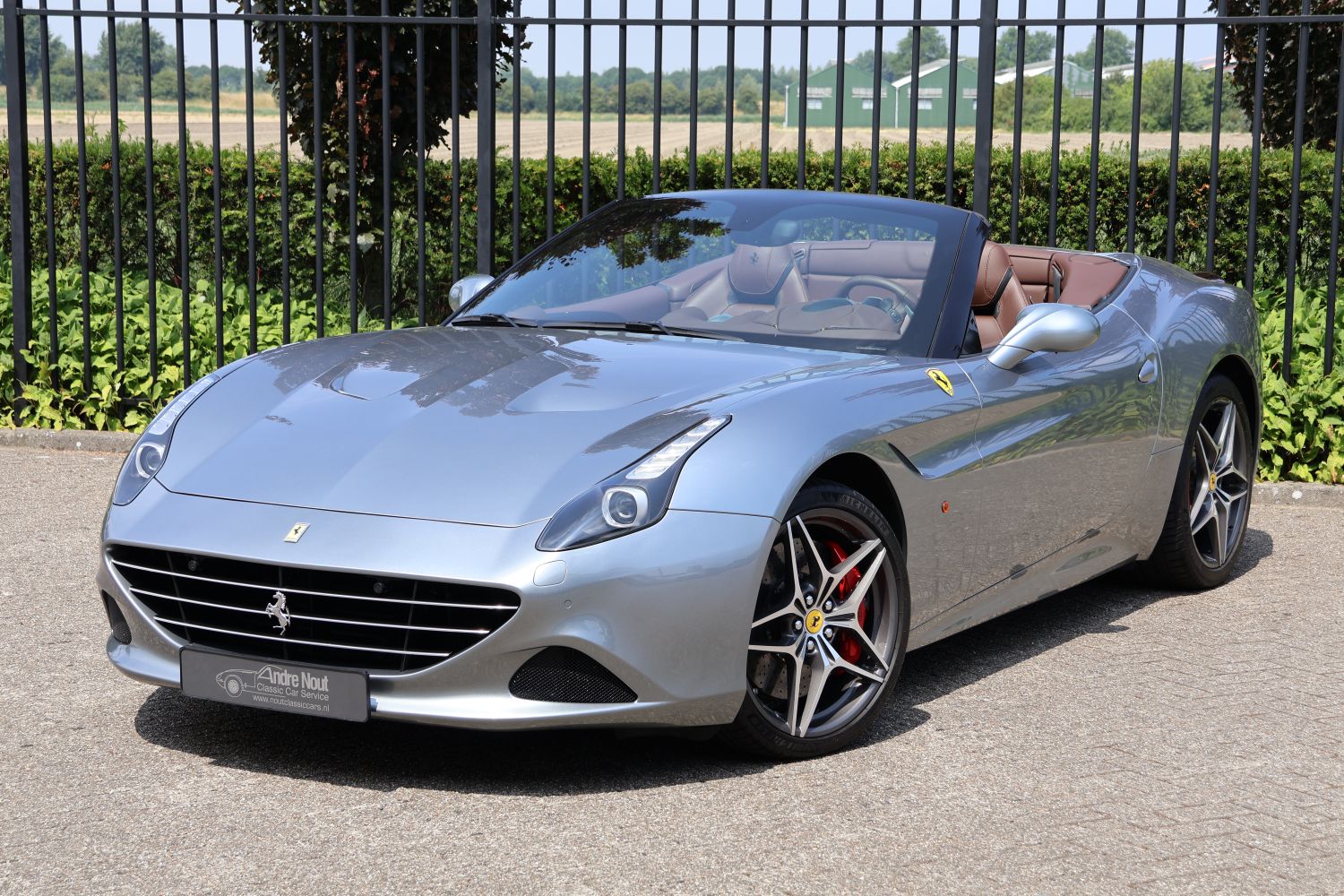 001img005ferrari California T